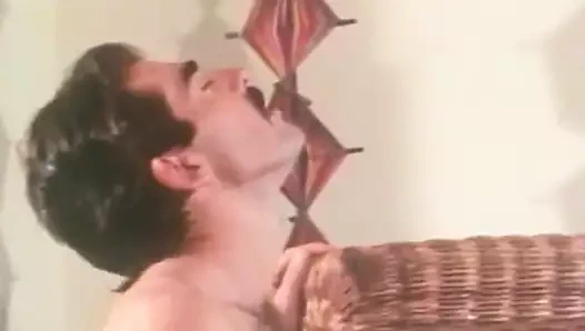 Bağbozumu büyük göğüsler olgun