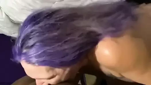 Olgun fahişe karısı siyah boğa 1 tarafından alınmak istiyor