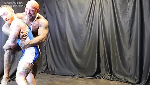 Erkek kardeş seamus o'riley ile güreşiyor