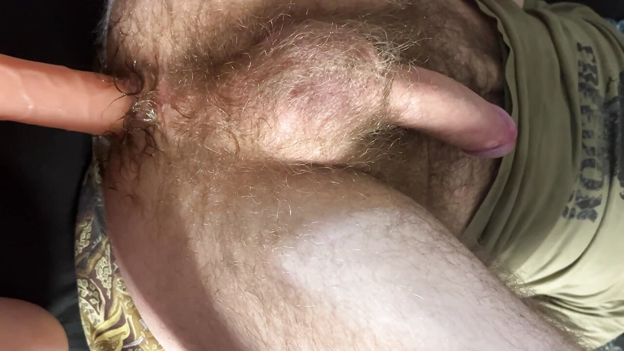 Dildo ile babanın deliğini sik ve içine boşal