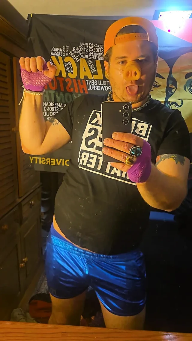 SADECE OINK OINK ILE DALGA GEÇIYORUM