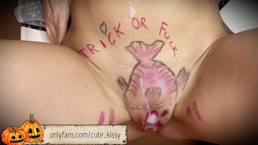 Şaka ya da siktir! yeni cadılar bayramı korku videosu! balıklarını becermemi sağlıyor!