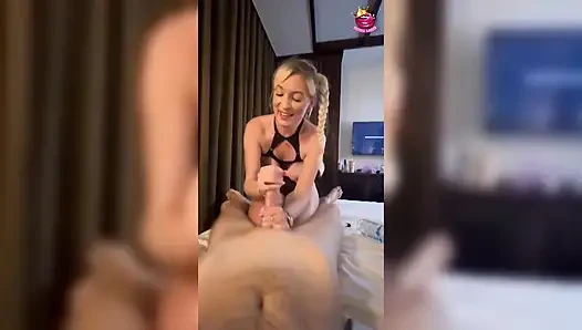 1 saatten fazla yarak tokatlıyor ve inkar ediyor