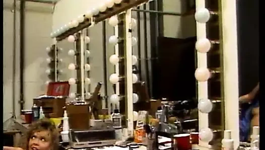 hard rockin babes (1987)