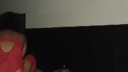 Üvey kızımın erkek arkadaşını yiyorum