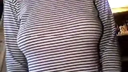 Büyük göğüsler samantha web kamerası amatör gösterileri 18 yıl