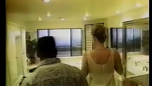 Dik damızlık sikikleri dik bebek köpek üzerinde the kanepe ve creams ona yüz