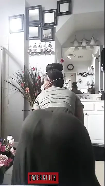 jiggly ganimet sallamak