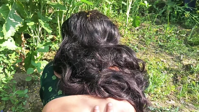 Hintli üvey anne ve üvey oğlu açık havada anal ateşli video desixxxbhabhi2