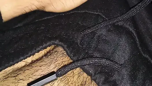 Bu Utanç Verici Adamın Penisi Gaz