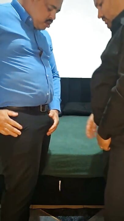 Bıyıklı Türk Ayısı Beni Lezzetli Sikiyor