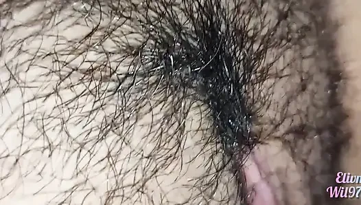 Xxx desi üvey kız kardeşim ziyarete geldiğinde amıyla oynamama izin veriyor yatağıma biniyor