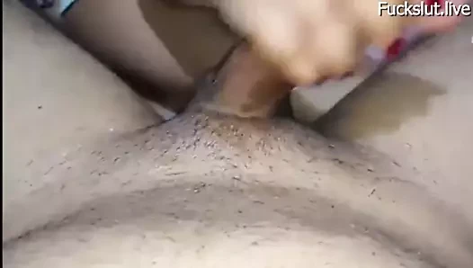 Chachi Ki Ladki ne Mera Lund Hilaya Fir maal nikala