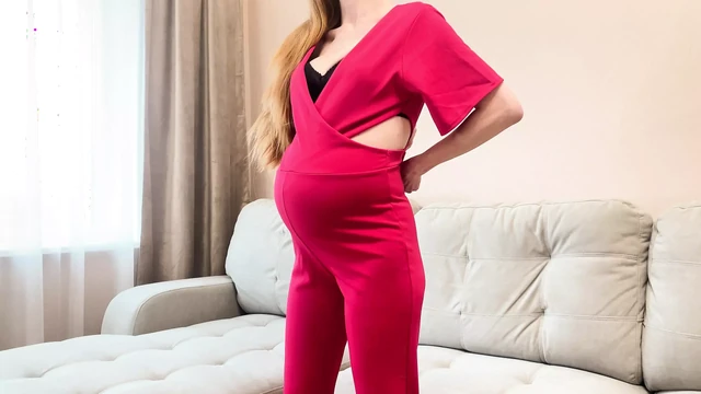 Кончил Дважды в Рыжую Мачеху на Девятом Месяце Беременности – Она Лучше Всех Сосет и Скачет на Члене