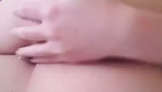 yayılıyor benim göt ve KEDİ