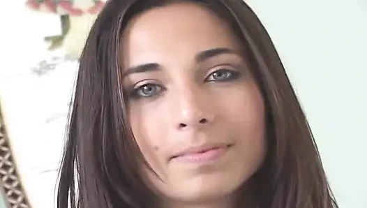 Model Tiffany Taylor harika bir sikiş başarısı. rick masters - sapık orta yaşlı seksi kadınlar