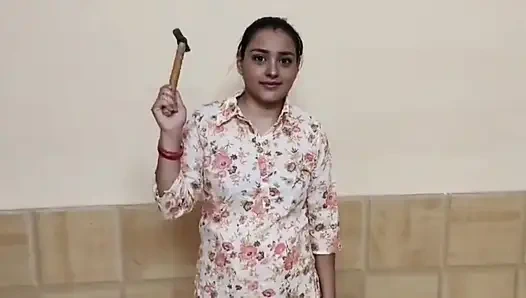 Üvey kız kardeşim amcığıma vurdu