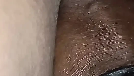 Parmağımı üvey annemin vajinasına soktum ve balını çıkardım, bölüm 2