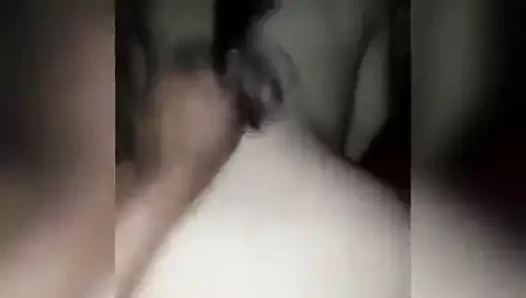 Dost ki biwi ki gand mari raat mein