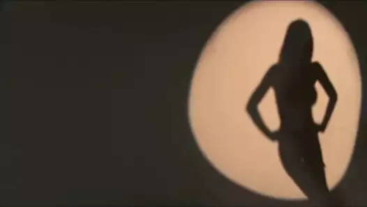 Lucy pinder jartiyer fantezi