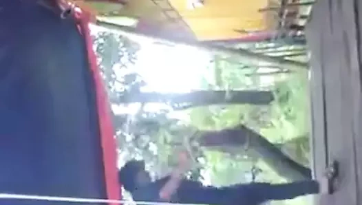 Malezyalı seksi twerk