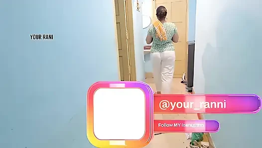 Hintli üvey erkek kardeş üvey kız kardeşiyle baharatlı duşta seks yapıyor