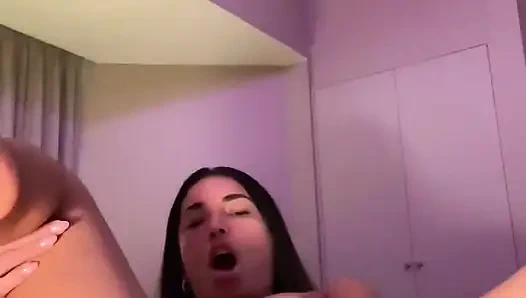 Mia nins ile salatalık zevki - tek başına kendi kendine oynama