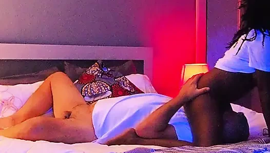 Yaşlı beyaz sevgilimle tutkulu gece