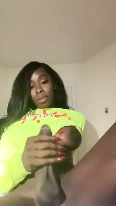 Hung &amp; thicc bitter çikolata travesti