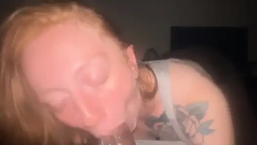 Gırtlağına kadar boşalma daha fazlasını istiyorum