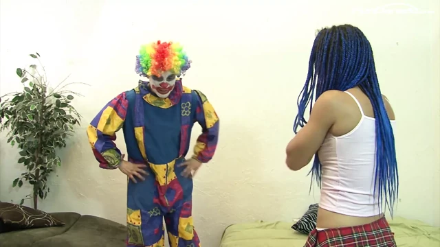 Ashley Lovebug - palyaço pornosu