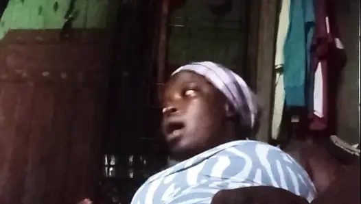 Gelene kadar mastürbasyon yapıyor, nijeryalı zenci