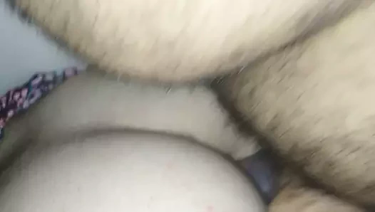 komşusunun kıçını sikiyor