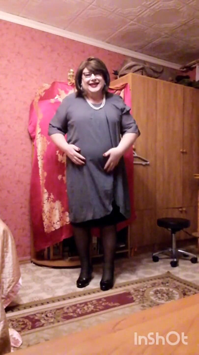 Irina Yeni Elbise