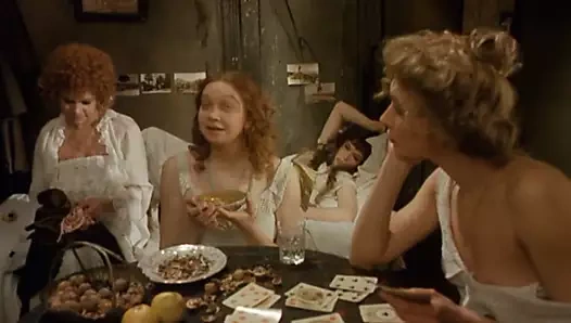 Yama (1990) 017 Lyubov Rudneva, Tatyana Dogileva