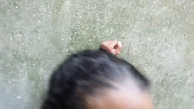 İyi kız pompa pompalıyor