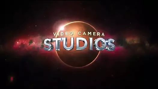 Asyalı kızlar eylemde