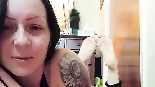 Beni takip eden bir dominantı itaatkarıma dönüştürüyorum