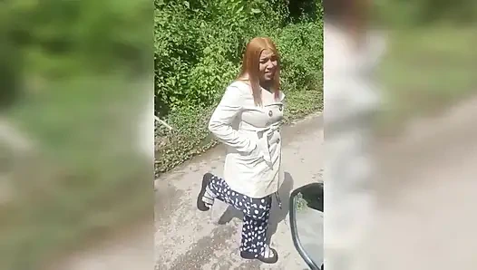 Bir yabancı beni eve götürdü ama sonunda bir şeyler yaptı