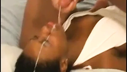 twinks içinde amatör siyah civciv beyaz adam