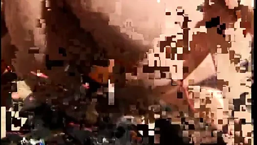 Kırmızı iç çamaşırlı kızgın kaltak patronun kim olduğunu açıklıyor