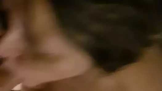 Damping bir yük üzerinde hanımları göğüsleri sonra o darbeler benim horoz