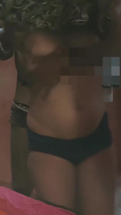 Hintli baldız ve kayınbiraderi seksi figür ki desi ateşli figür Hintli tarzı | Klip 1