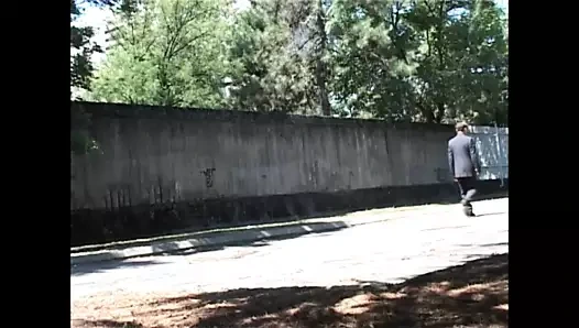 Ateşli yaşlı sürtükler 2 - bölüm 4