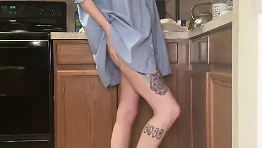 Mutfakta sigara içme mutfakta mastürbasyona dönüşüyor