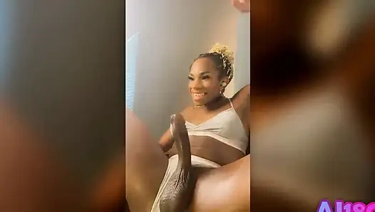 Komşum olmayacak mısın