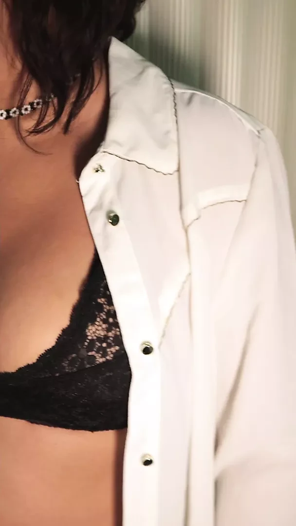 Reggaeton ritmiyle dans etmek