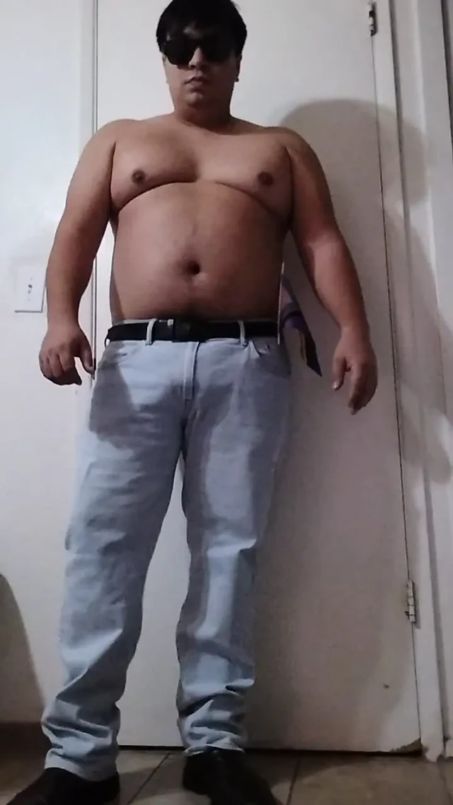 Tam olarak değil. Seninle zaman geçirmeyi seviyorum. Seksi amorR