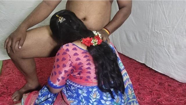Marathi ko yatak odası me jhake chudai keya bahut bhadha chut hai