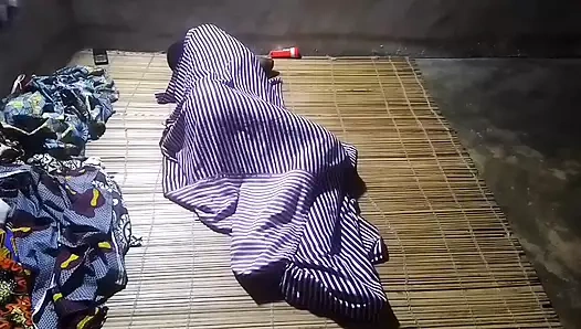 Üvey baba ve üvey kızı sikişiyor